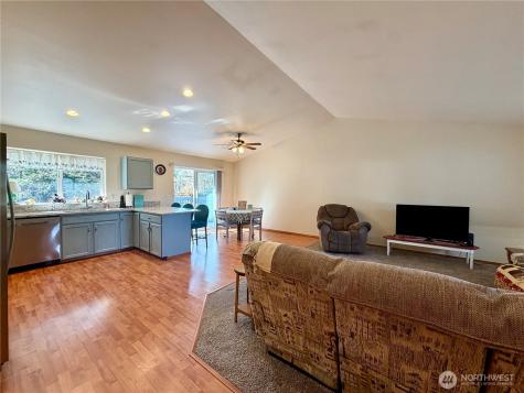 341 Ponderosa Loop NE Ocean Shores WA 98569