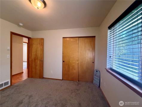 341 Ponderosa Loop NE Ocean Shores WA 98569