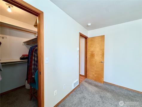 341 Ponderosa Loop NE Ocean Shores WA 98569