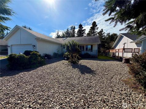 341 Ponderosa Loop NE Ocean Shores WA 98569