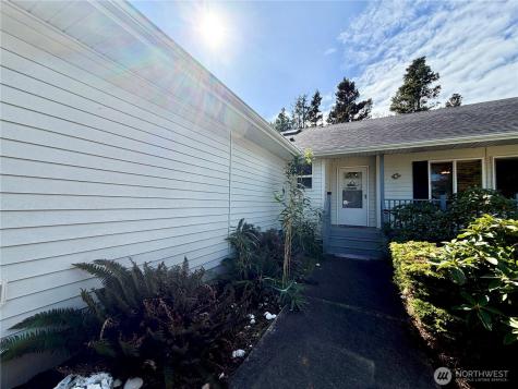 341 Ponderosa Loop NE Ocean Shores WA 98569