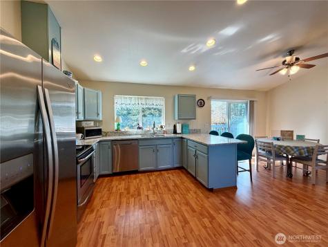 341 Ponderosa Loop NE Ocean Shores WA 98569