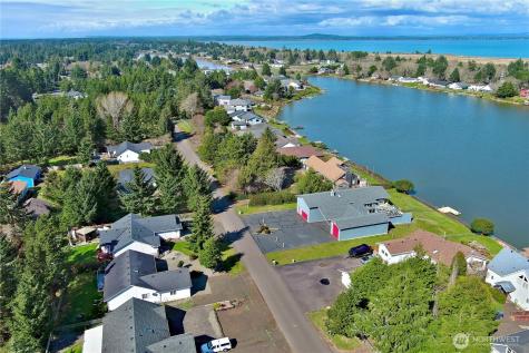341 Ponderosa Loop NE Ocean Shores WA 98569