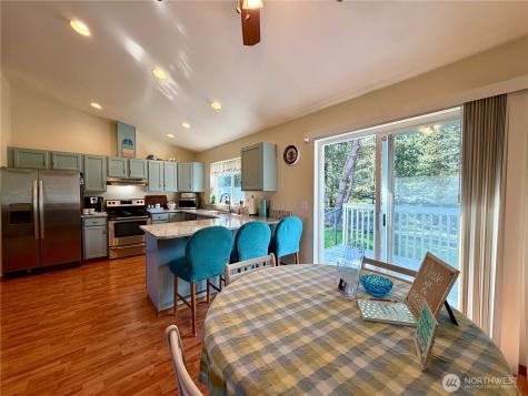 341 Ponderosa Loop NE Ocean Shores WA 98569