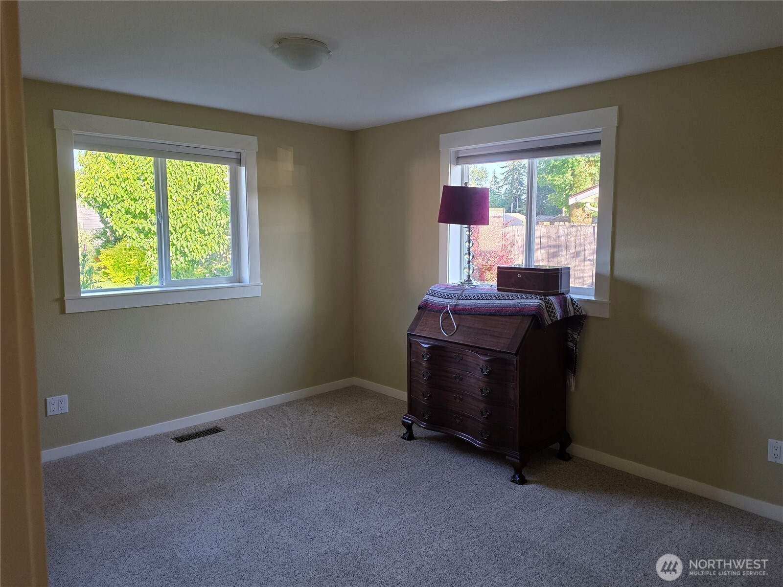 810 Century Court NE Lacey WA 98516