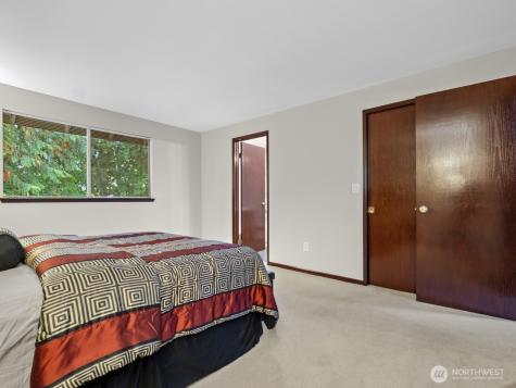 18008 25th Drive SE Bothell WA 98012