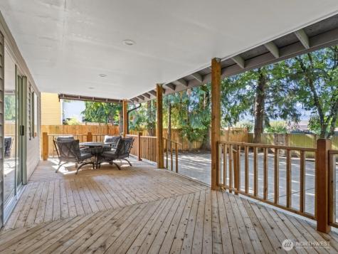 18008 25th Drive SE Bothell WA 98012