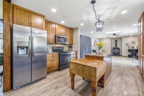 27930 Hoehn Road Sedro Woolley WA 98284