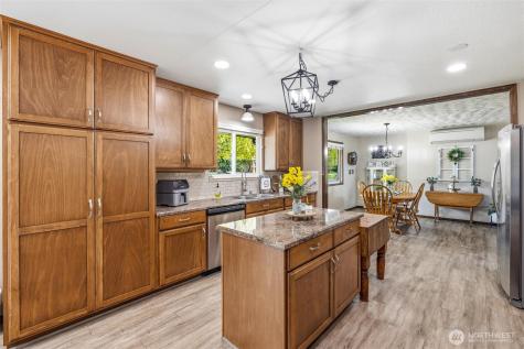 27930 Hoehn Road Sedro Woolley WA 98284