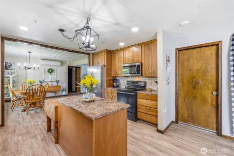 27930 Hoehn Road Sedro Woolley WA 98284
