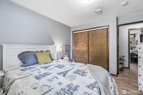 27930 Hoehn Road Sedro Woolley WA 98284