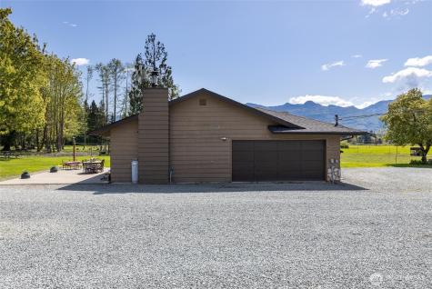 27930 Hoehn Road Sedro Woolley WA 98284
