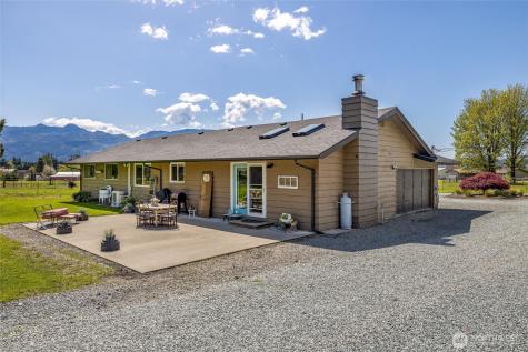 27930 Hoehn Road Sedro Woolley WA 98284