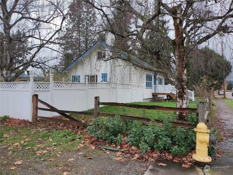 1022 14th Street Ne Auburn WA 98002