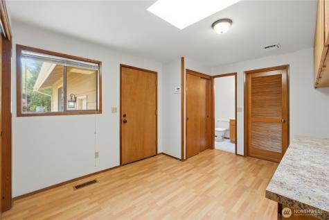 707 Wily Street NW Olympia WA 98502