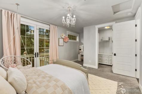 8411 NE 110th Place Kirkland WA 98034