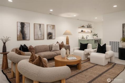 1813 3rd Street Kirkland WA 98033