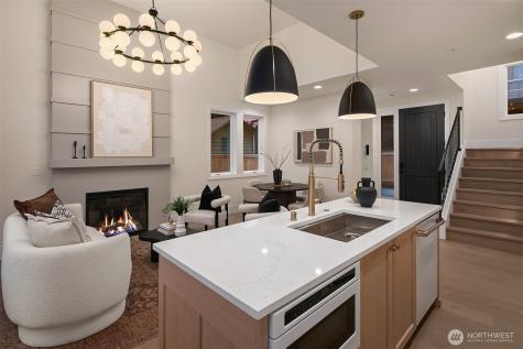 1813 3rd Street Kirkland WA 98033