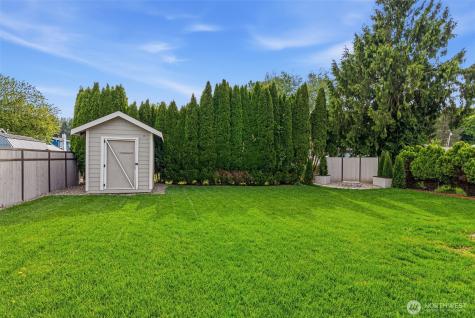 1116 3rd Avenue N Kelso WA 98626