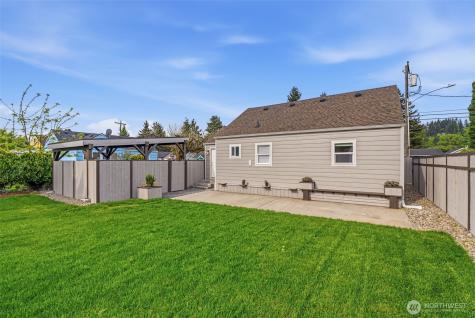 1116 3rd Avenue N Kelso WA 98626