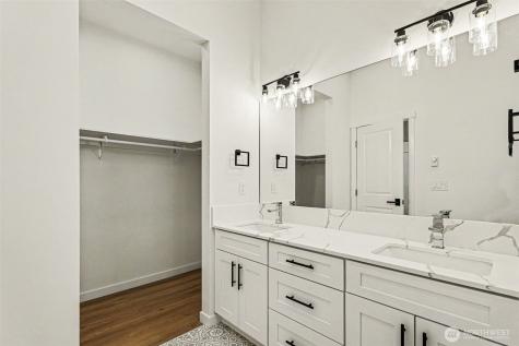 9745 4th Avenue W Everett WA 98204