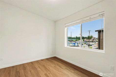 9745 4th Avenue W Everett WA 98204