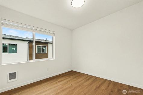 9745 4th Avenue W Everett WA 98204