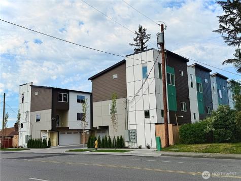 9745 4th Avenue W Everett WA 98204
