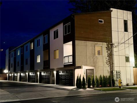 9745 4th Avenue W Everett WA 98204