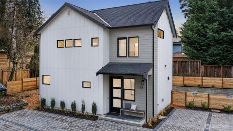 9513 132nd Avenue NE Kirkland WA 98033