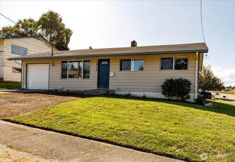 1515 NE 3rd Avenue Oak Harbor WA 98277