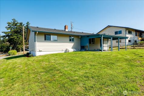 1515 NE 3rd Avenue Oak Harbor WA 98277