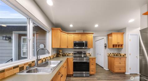 2976 Upland Way Ferndale WA 98248