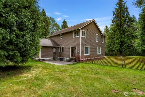 2976 Upland Way Ferndale WA 98248