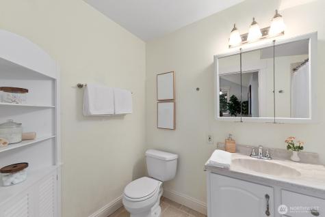 1516 NE 96th Street Seattle WA 98115