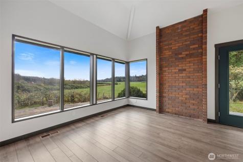 18928 Bow Hill Road Burlington WA 98233