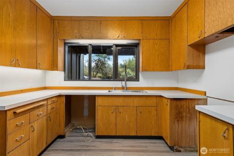 18928 Bow Hill Road Burlington WA 98233