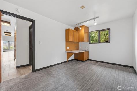 18928 Bow Hill Road Burlington WA 98233