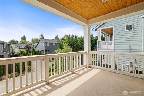 29 242nd Street SE Bothell WA 98021