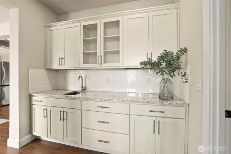 29 242nd Street SE Bothell WA 98021