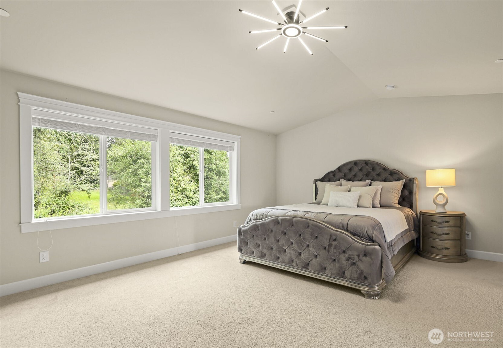 29 242nd Street SE Bothell WA 98021