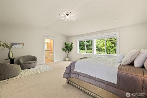 29 242nd Street SE Bothell WA 98021