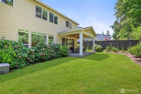 29 242nd Street SE Bothell WA 98021