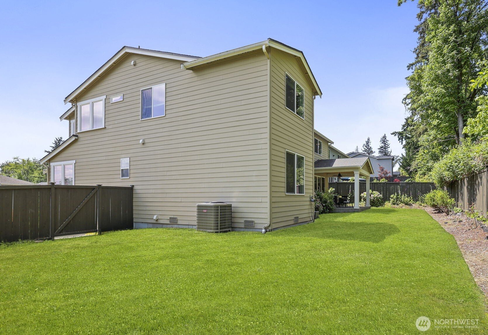 29 242nd Street SE Bothell WA 98021