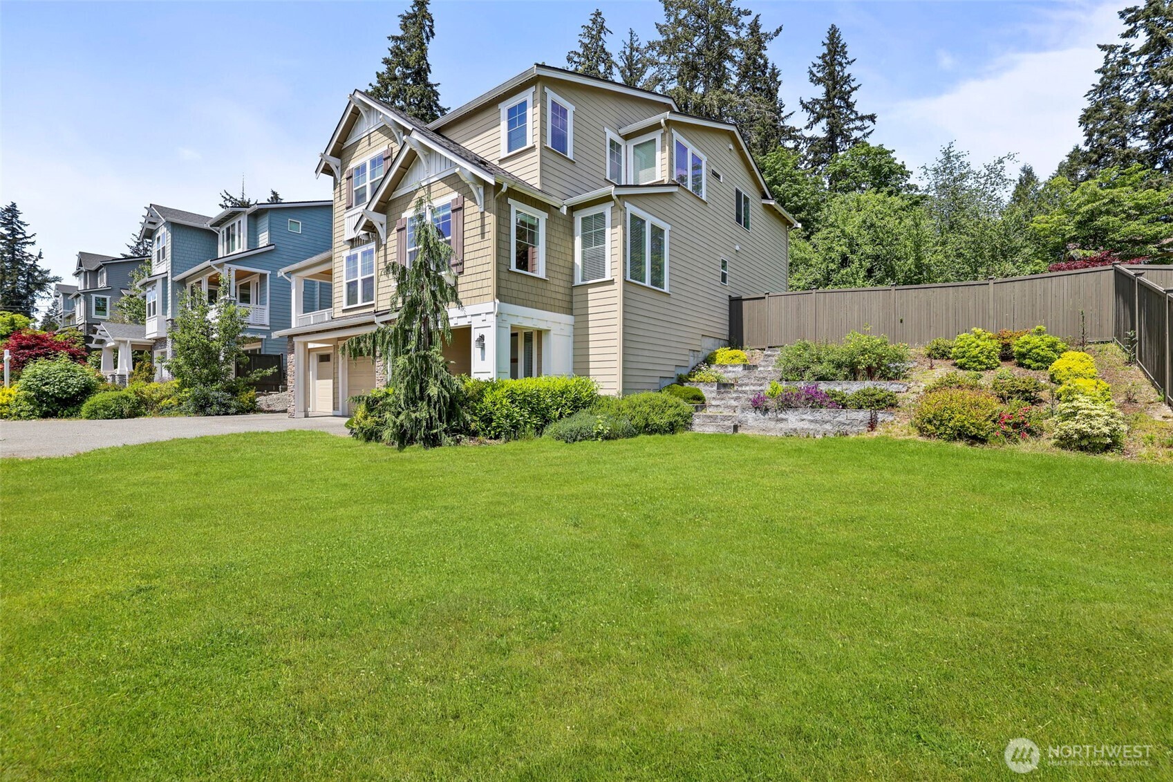 29 242nd Street SE Bothell WA 98021