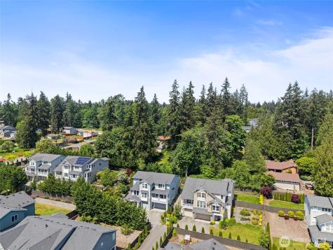 29 242nd Street SE Bothell WA 98021