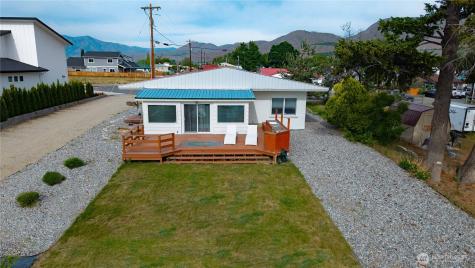 622 1st Street Brewster WA 98812