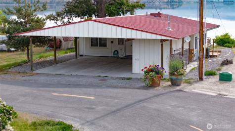 622 1st Street Brewster WA 98812