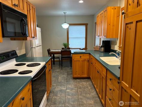 622 1st Street Brewster WA 98812