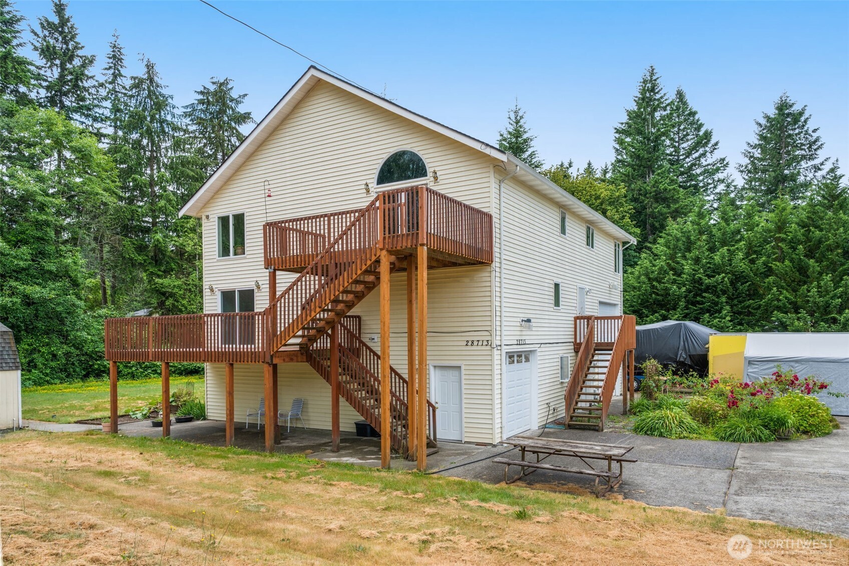 28713 207th Avenue SE Kent WA 98042